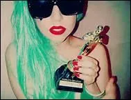 Entre autres prix reus, combien a-t-elle obtenu de Grammy Awards ?