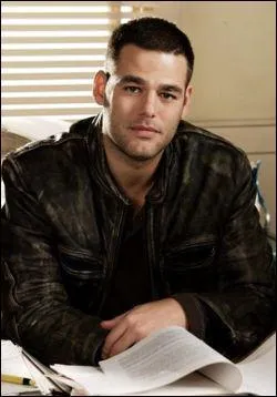 Le mari de Paige est :