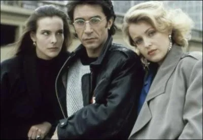 Dans ce film, son personnage se nomme David Ackerman ... .