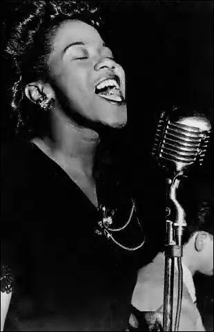 Qui chante 'Porgy and Bess' avec Louis Amstrong, en 1958 ?