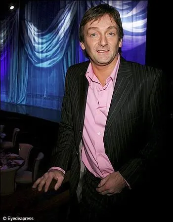 Lequel est le titre d'un sketch de Pierre Palmade ?