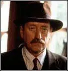 L'inspecteur Japp est  la fois mon collaborateur et mon rival.