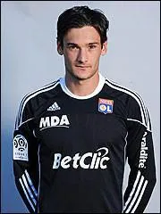 Qui est ce footballeur ?