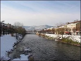 La Meurthe prend sa source  1150 m d'altitude prs du col de la Schlucht ? C'est un affluent de la Moselle qu'elle rejoint peu aprs Nancy. C'est donc un sous-affluent :