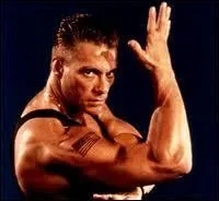 ''Moi Adam et Eve, j'y crois plus tu vois parce que je suis pas un idiot. La pomme, ça peut pas être mauvais c'est plein de -------------.''