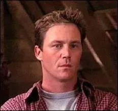 Qui prte son visage  Lo ?