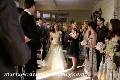 Avec qui Paige se marie-t-elle ?