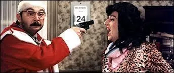 Qui était ''Zézette épouse X'' dans ''Le Père Noël est une ordure'' ?