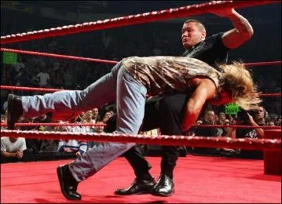 Qui porte un Spear ?