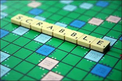 Au Scrabble, combien vaut la lettre 'J' ?