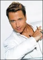 Comment s'appelle son fils ?