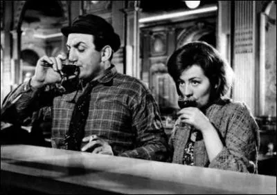 Elle est Fernande avec Lino Ventura dans ce film en 1961... .