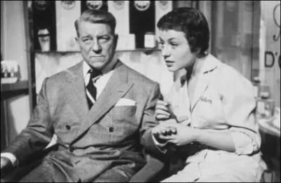 Elle est Hlne avec Jean Gabin dans ce film en 1957