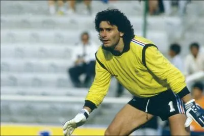 Avec quel club Jol Bats a-t-il jou le plus de matches de Ligue 1 ?