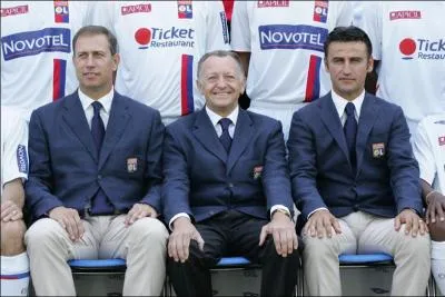 Quel doubl Alain Perrin russit-il  raliser avec Lyon ?