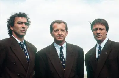 En quelle anne Raymond Domenech a-t-il gagn la D2 avec Lyon ?