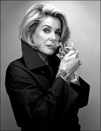 Catherine Deneuve, elle refuse de trop travailler, quels sont les horaires qu'elle impose  l'quipe de tournage ?