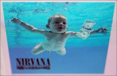 Sur quel album figure le titre ' Smells Like Teen Spirit' ?