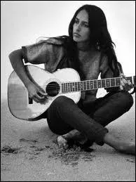 Quel est le titre de cette chanson interprétée par Joan Baez qui se termine par les mots ' That agony is your triumph' ?