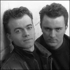 Le groupe Partenaire Particulier n'a pas encombré les ondes très longtemps ! Leur titre phare était...