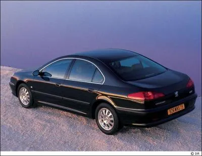 Cette Peugeot 607 fut utilise en fin de mandat par :