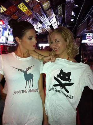 Alice a une personne de sa famille encore en vie. De qui s'agit-il ?