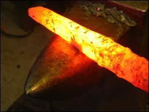 Comment la chaleur se propage-t-elle dans un mtal ?