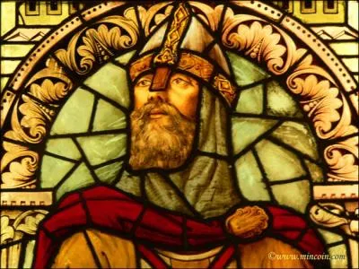 Le 15 juillet 1099, les Croisés prennent possession de Jérusalem. Comment s'appelait celui qui les mena à la victoire ?