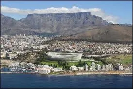 Dans quel continent se situe Le Cap ?