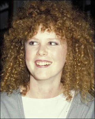 Qui est cette jeune femme ?