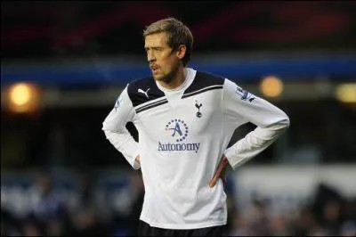 Qui est ce joueur de football ?