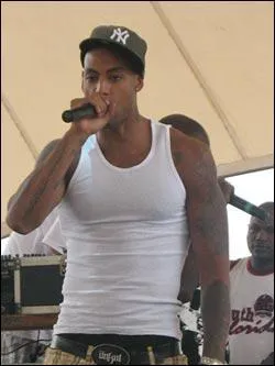 Qui est ce rappeur, ancien membre de Lunatic, qui a sorti 5 albums dont Temps Mort, Lunatic et Ouest Side ?