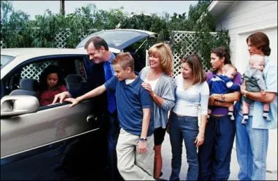 Ces personnes jouent dans quelle s�rie ?