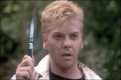 Q'utilisent ce personnage et ses potes pour casser des boites aux lettres ?