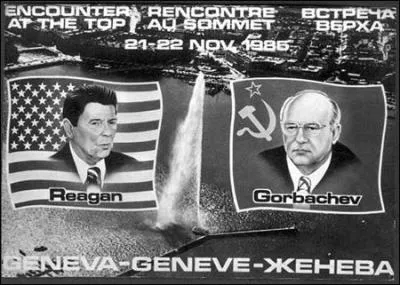 Comment s'appelle la politique de dmocratisation de l'URSS prne par Mihail Gorbatchev ?