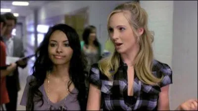 Que sont Caroline et Bonnie ?