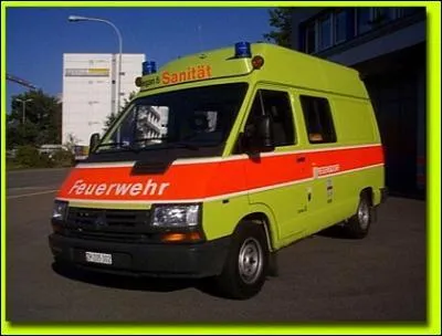 Ambulance utilise chez nos voisins ... .