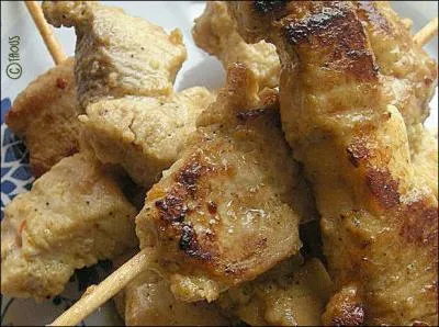 La viande commercialisée sous le nom de 'veau de mer' est de la viande de :