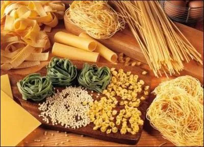 Quelles petites boules de purée de pommes de terre sont originaires d'Italie ?