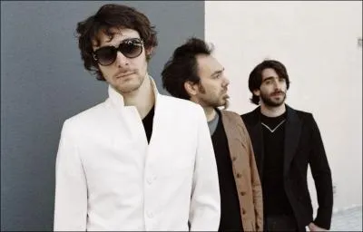 Comment s'appelle ce groupe ?