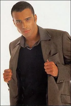 En quelle anne est n Adel ?