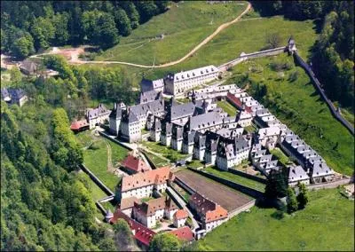 Par quel saint a été fondé le monastère de la Grande-Chartreuse, en 1084 ?