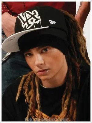 J'ai fait partie avec mon frre d'un clbre groupe de musique allemand. Qui suis-je ?