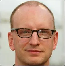 Quel c�l�bre r�alisateur am�ricain a annonc� cette semaine qu'il mettait un terme � sa carri�re � seulement 48 ans ?