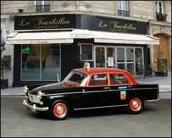 Point de retour, avec un taxi des annes 60  ... .