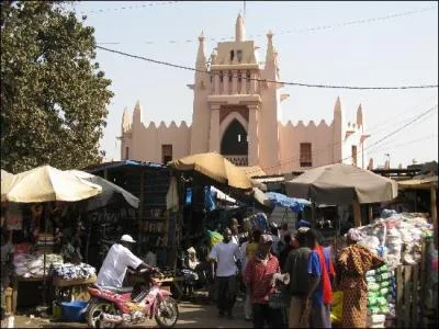 De quel pays Bamako est-elle la capitale ?