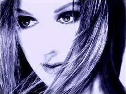 ... ´Je suis folle de lui / C´est un garon pas comme les autres / Mais moi je l´aime c´est pas d´ma faute / Mme si je sais qu´il ne m´aimera jamais. ´