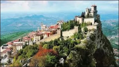 L’État de Saint-Marin est connu pour son Grand Prix de Formule 1 et pour...