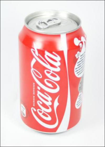 Une cannette de boisson gazeuse contient l'quivalent de 8 sachets ( carrs ) de sucre ?