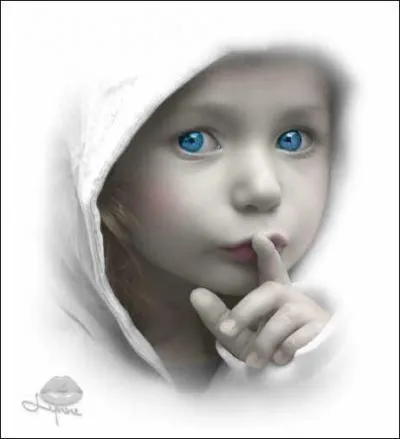 ____ parles trop fort : silence !